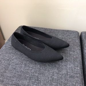 Vivaia Pointed Toe Flats, Size 38 (US 7)